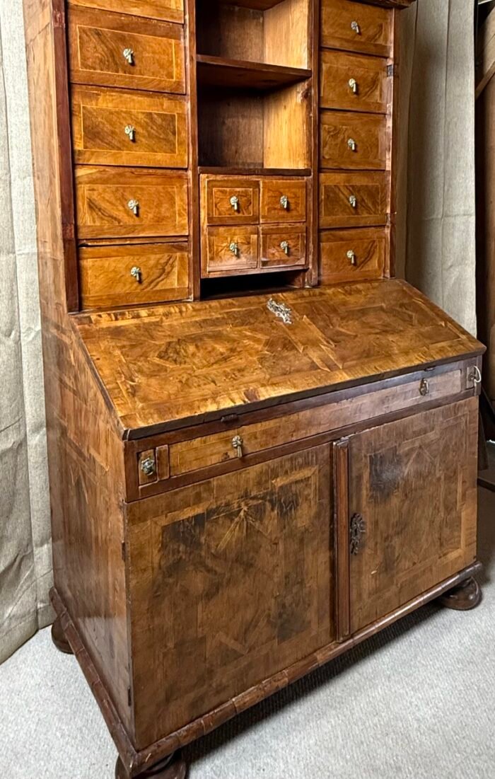 18th Century German Walnut Bureau Cabinet with Drawers and Fall Front, c.1780 - Image 4