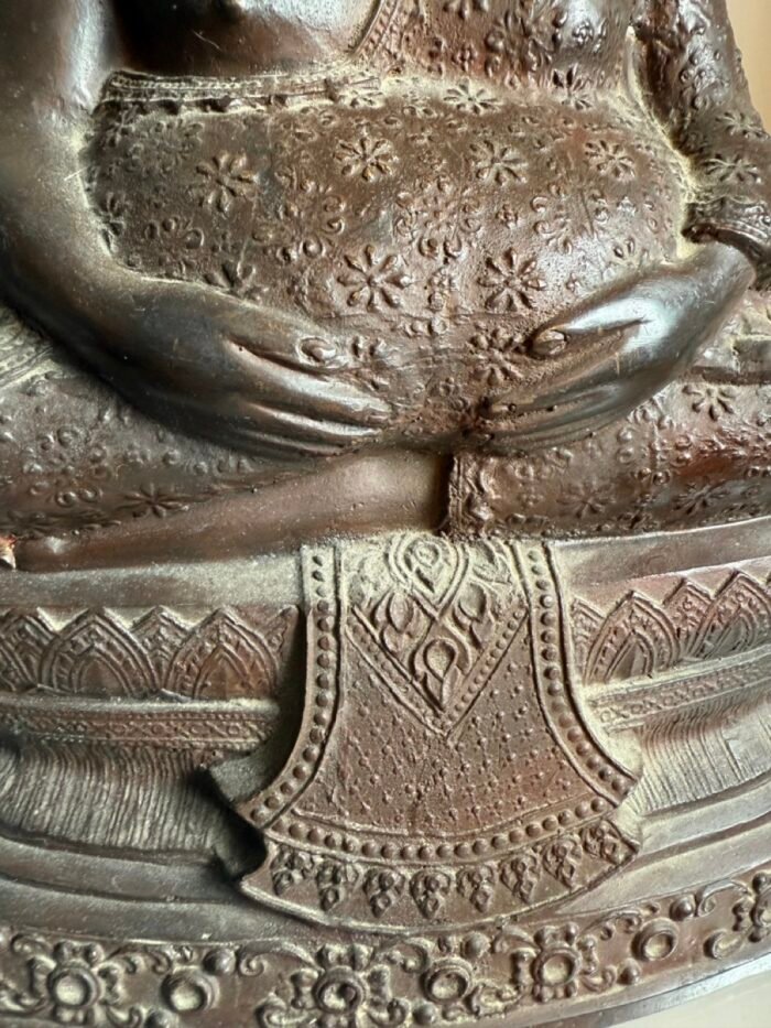 Large Seated Thai Bronze Buddha with Robe Detailing and Inscription - Image 3