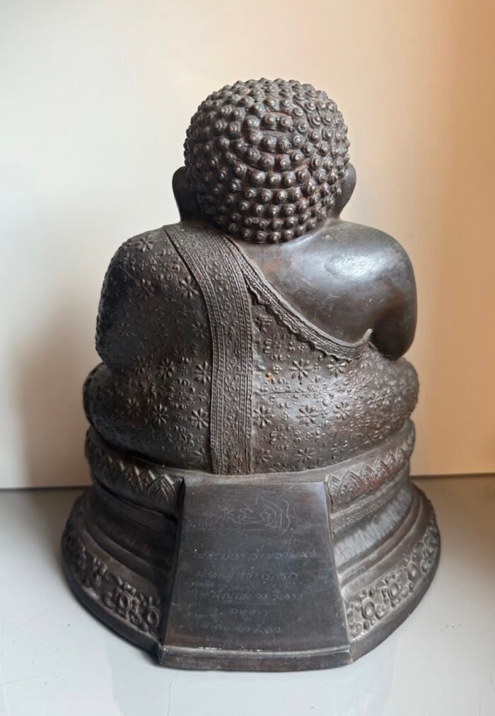 Large Seated Thai Bronze Buddha with Robe Detailing and Inscription - Image 4