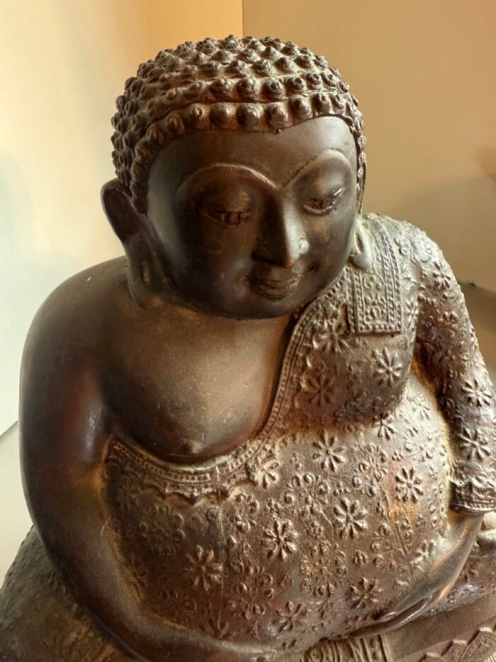 Large Seated Thai Bronze Buddha with Robe Detailing and Inscription - Image 9
