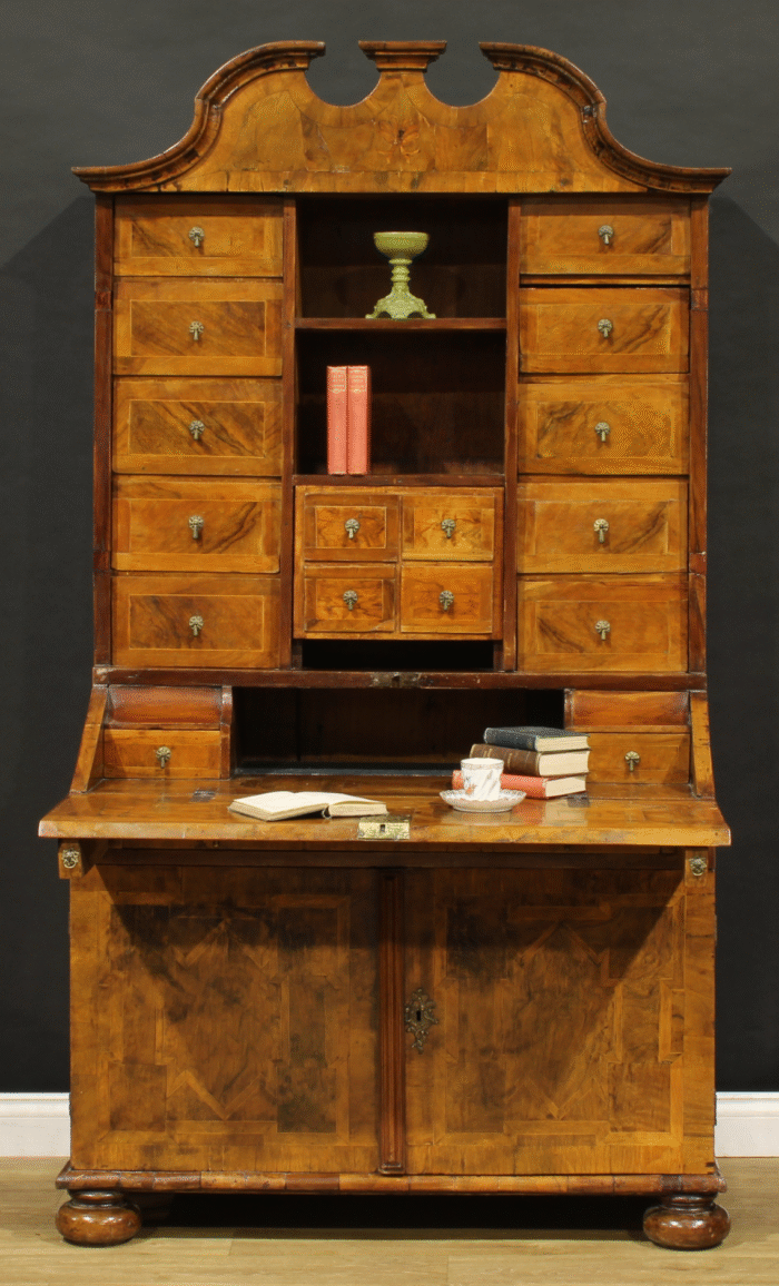 18th Century German Walnut Bureau Cabinet with Drawers and Fall Front, c.1780 - Image 2